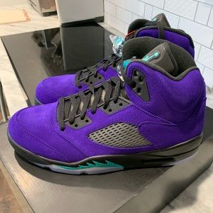 Air Jordan 5 Retro—grape ice & new emerald black 10.5